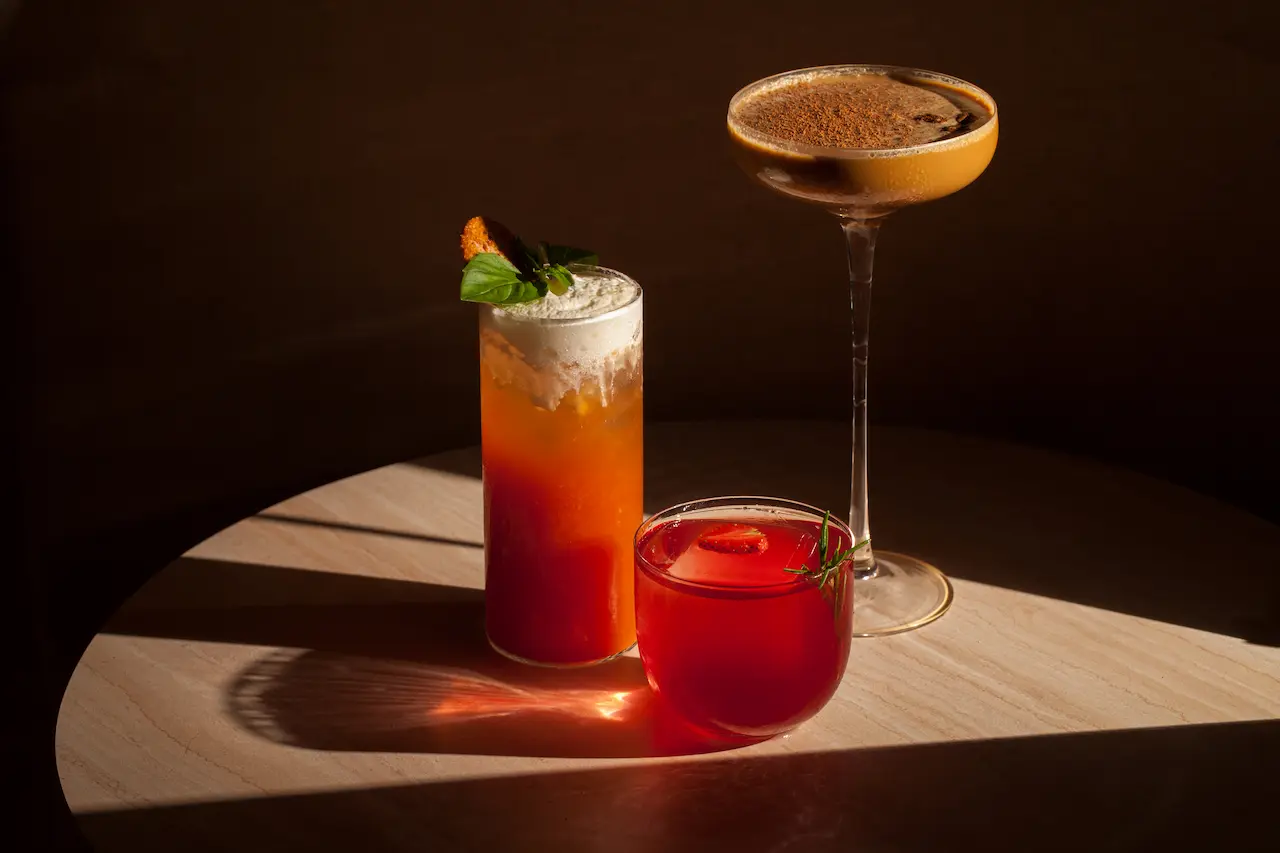 Aura Bar