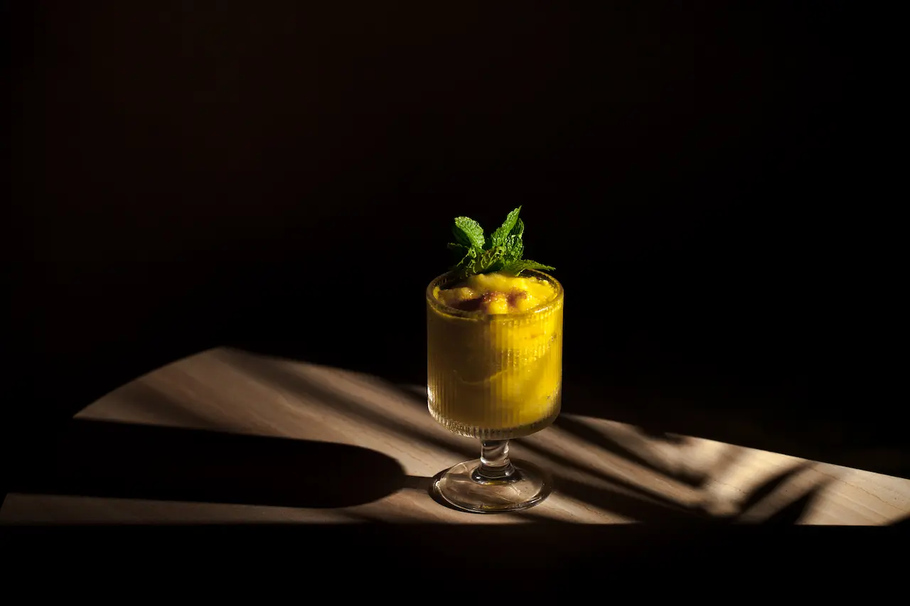 Aura Bar