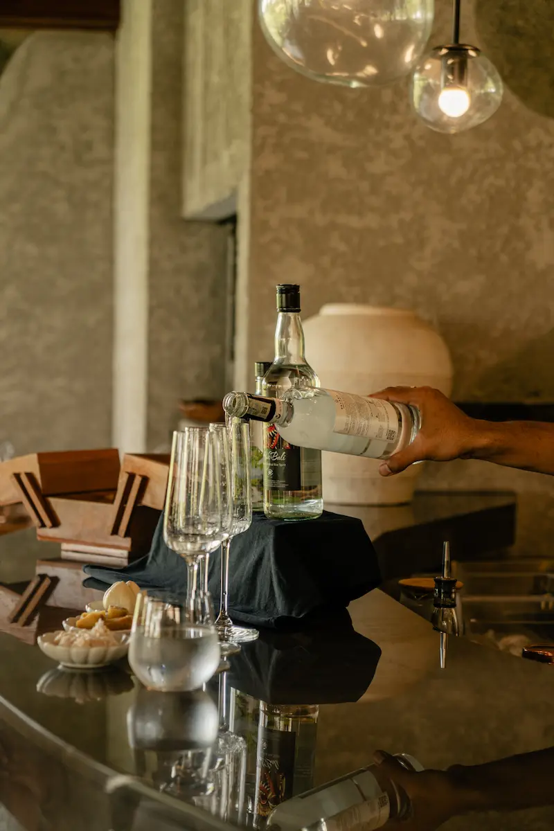 Aura Bar