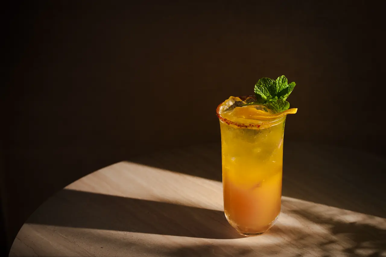 Aura Bar